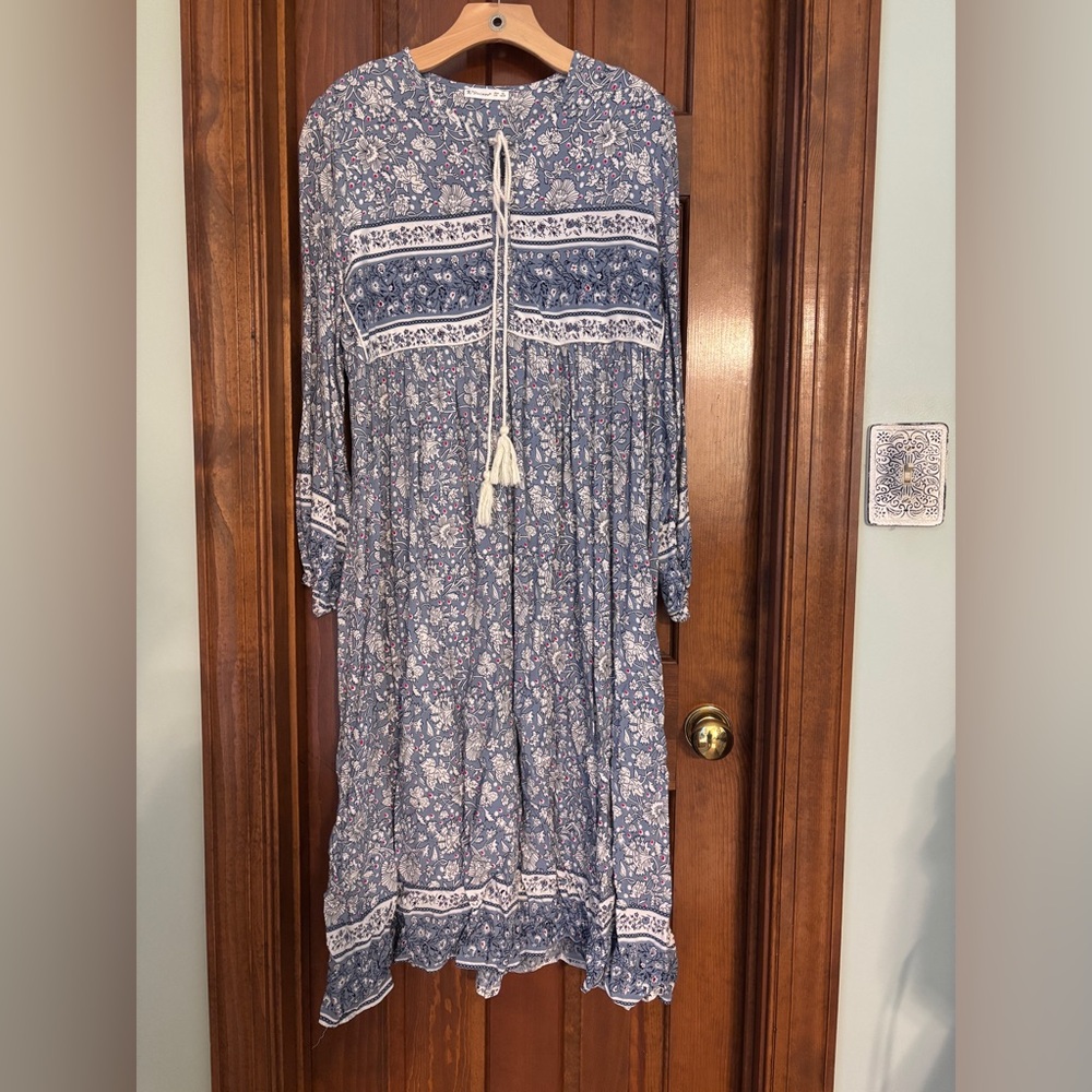 R Vioimoa ( Amazon) floral maxi dress